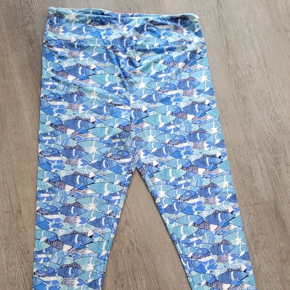 LuLaRoe TC "Fish" Leggings - Picture 2 of 2